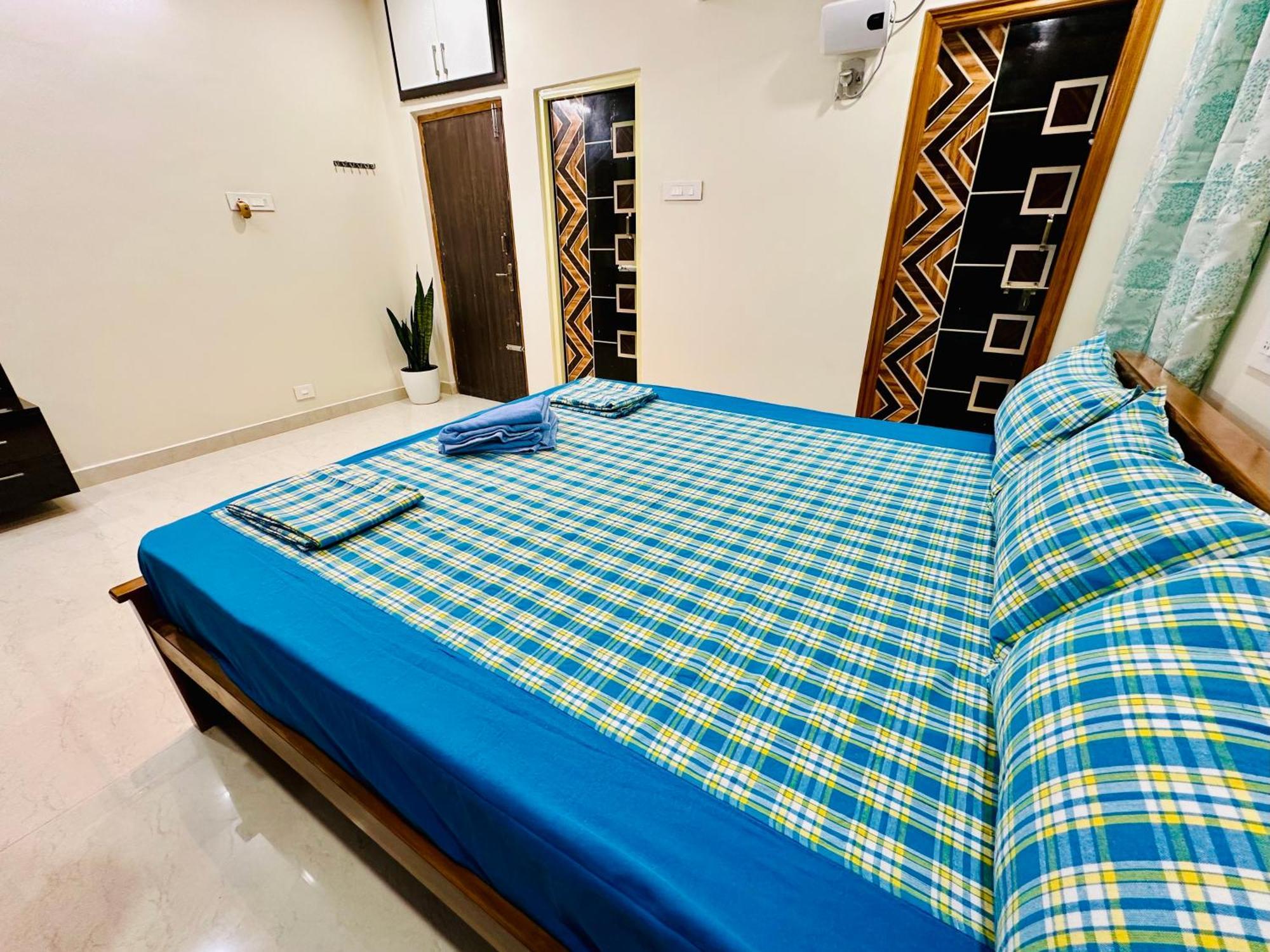 Truelife - 3Bhk Ac Apartments For Large Family - Best Location - Direct Flyover To Alipiri Gate - Walk To Ps4 Veg Restaurant - Modular Kitchen - Super Fast Wifi - Android Tv - 250 Jio Channels - Easy Access To All Temples - Top Service With Lots Of L Τιρουπάτι Εξωτερικό φωτογραφία