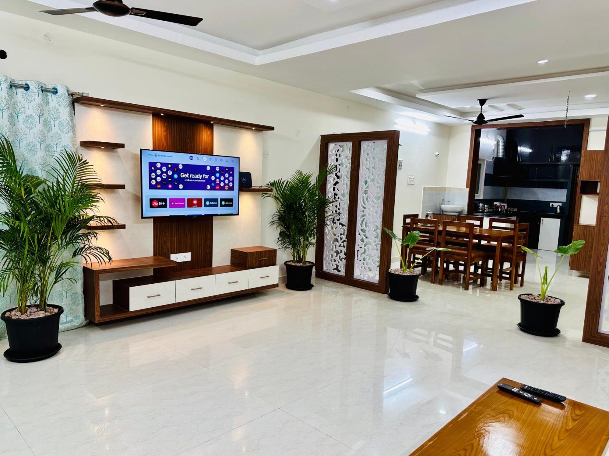 Truelife - 3Bhk Ac Apartments For Large Family - Best Location - Direct Flyover To Alipiri Gate - Walk To Ps4 Veg Restaurant - Modular Kitchen - Super Fast Wifi - Android Tv - 250 Jio Channels - Easy Access To All Temples - Top Service With Lots Of L Τιρουπάτι Εξωτερικό φωτογραφία