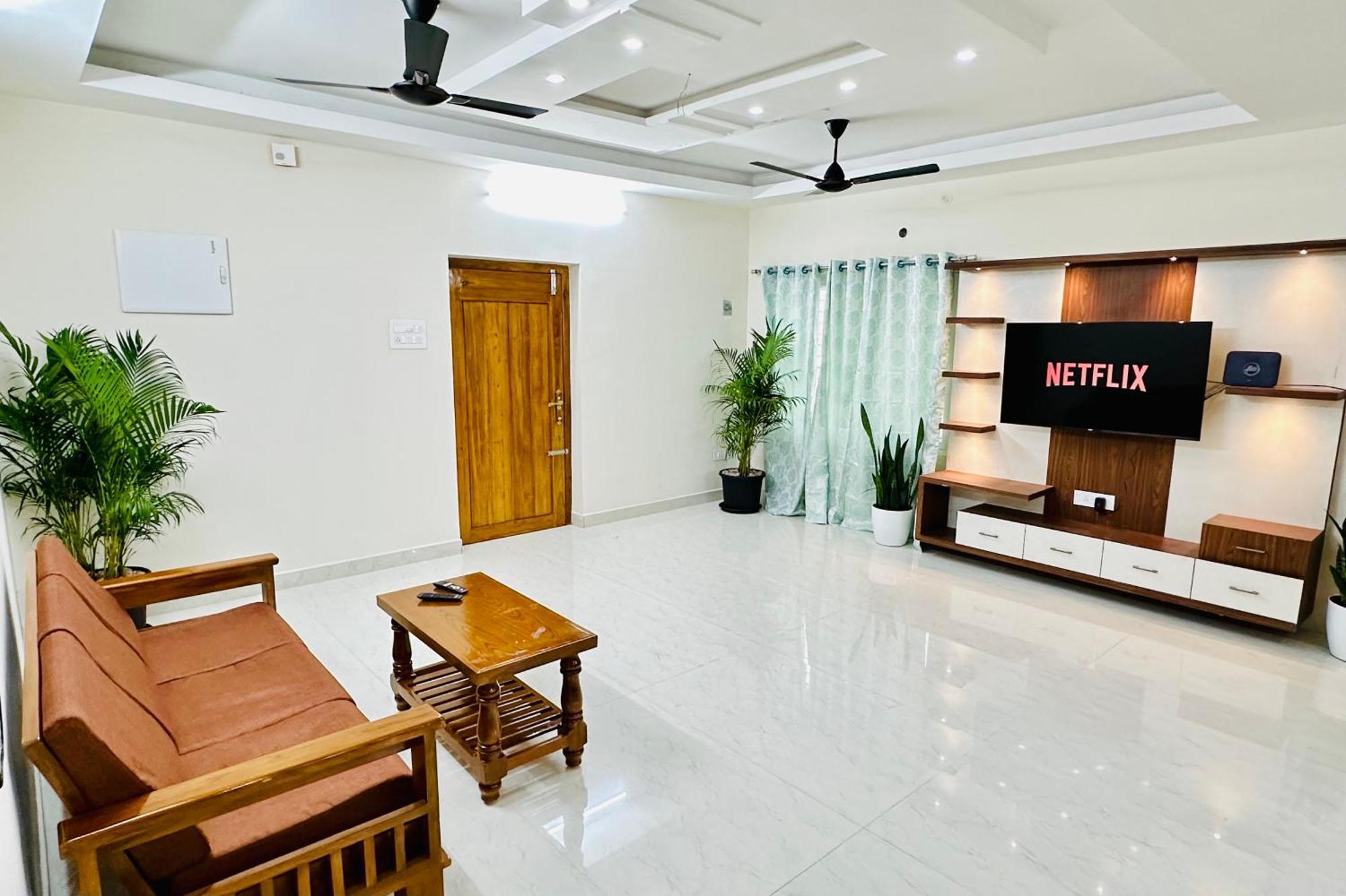 Truelife - 3Bhk Ac Apartments For Large Family - Best Location - Direct Flyover To Alipiri Gate - Walk To Ps4 Veg Restaurant - Modular Kitchen - Super Fast Wifi - Android Tv - 250 Jio Channels - Easy Access To All Temples - Top Service With Lots Of L Τιρουπάτι Εξωτερικό φωτογραφία