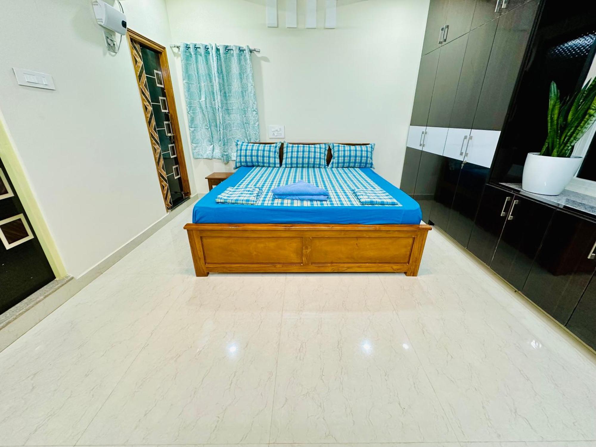 Truelife - 3Bhk Ac Apartments For Large Family - Best Location - Direct Flyover To Alipiri Gate - Walk To Ps4 Veg Restaurant - Modular Kitchen - Super Fast Wifi - Android Tv - 250 Jio Channels - Easy Access To All Temples - Top Service With Lots Of L Τιρουπάτι Εξωτερικό φωτογραφία